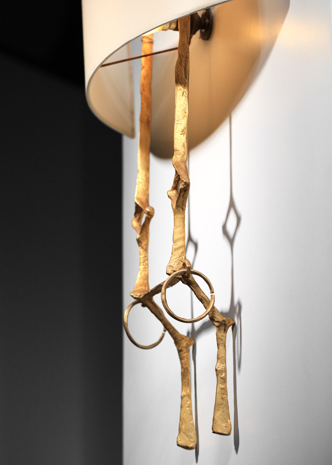 Paire de lampes Felix Agostini "Chimène" en bronze doré - H307
