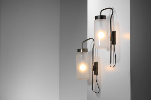 Deux appliques italiennes Luigi Caccia Dominioni en verre et laiton patiné années 50 - H411