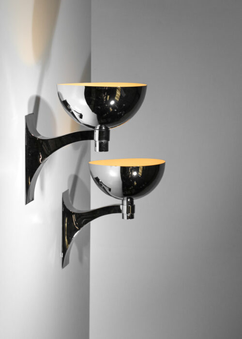 paire d'appliques années 60 en métal chromé galbé - H679