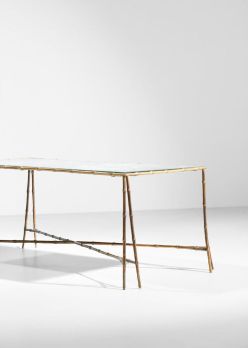 table basse attribuée à Maison Baguès des années 50 en bronze et verre miroir