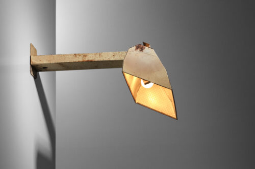 Grande applique industrielle style le Corbusier des années 50 en métal - I135