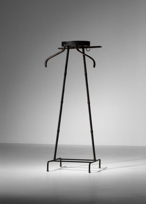 valet de nuit jacques adnet années 50 gainé de cuir noir - I242