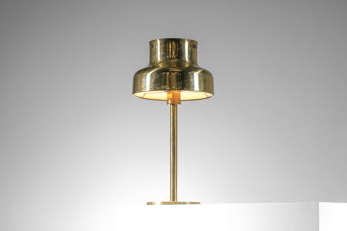 lampe de table suédoise Ateljé Lyktan en laiton années 70