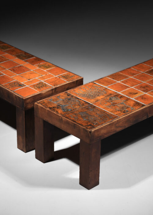 suite de 2 tables basses jacques blin en céramique orange - H678 