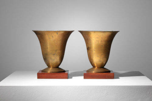 paire de lampes vasques art déco en laiton patiné sur socle acajou - J243
