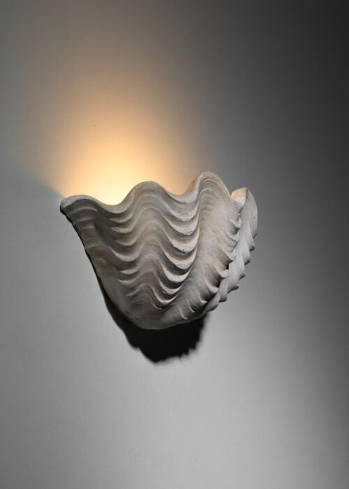 une applique coquillage en plâtre art déco dans le goût de serge roche - I626 