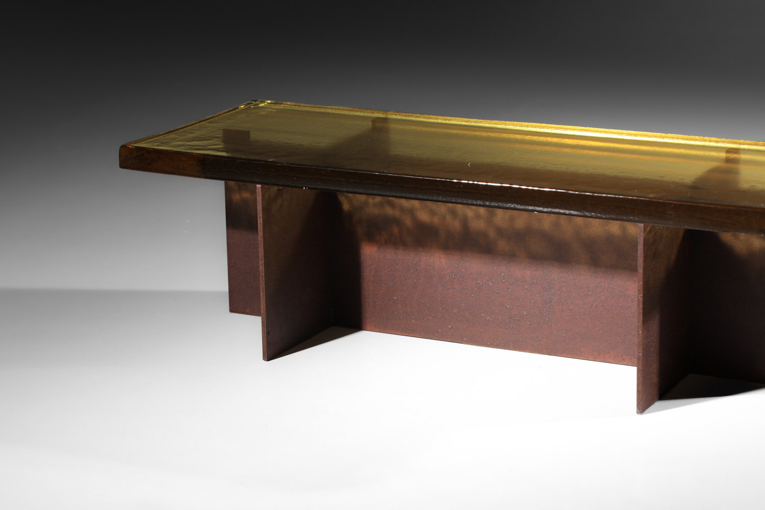 table basse danke studio dalle de verre jaune et acier - DK023 table basse danke studio dalle de verre jaune et acier - DK023