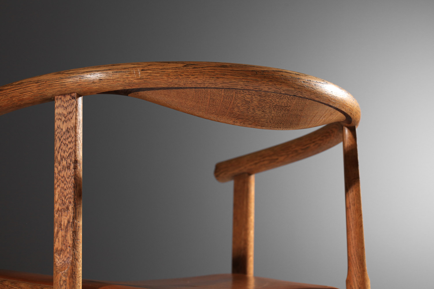 fauteuil de bureau hans wegner PP203 en chêne massif originale années 50 - J444 fauteuil de bureau hans wegner PP203 en chêne massif originale années 50 - J444