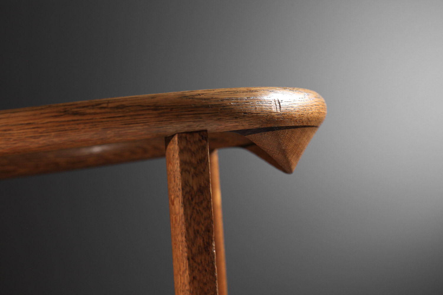 fauteuil de bureau hans wegner PP203 en chêne massif originale années 50 - J444 fauteuil de bureau hans wegner PP203 en chêne massif originale années 50 - J444