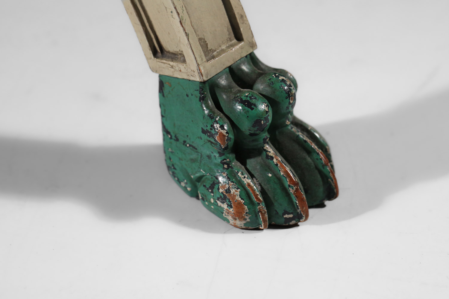 tabouret dagobert en bois peint et velours - J194 tabouret dagobert en bois peint et velours - J194