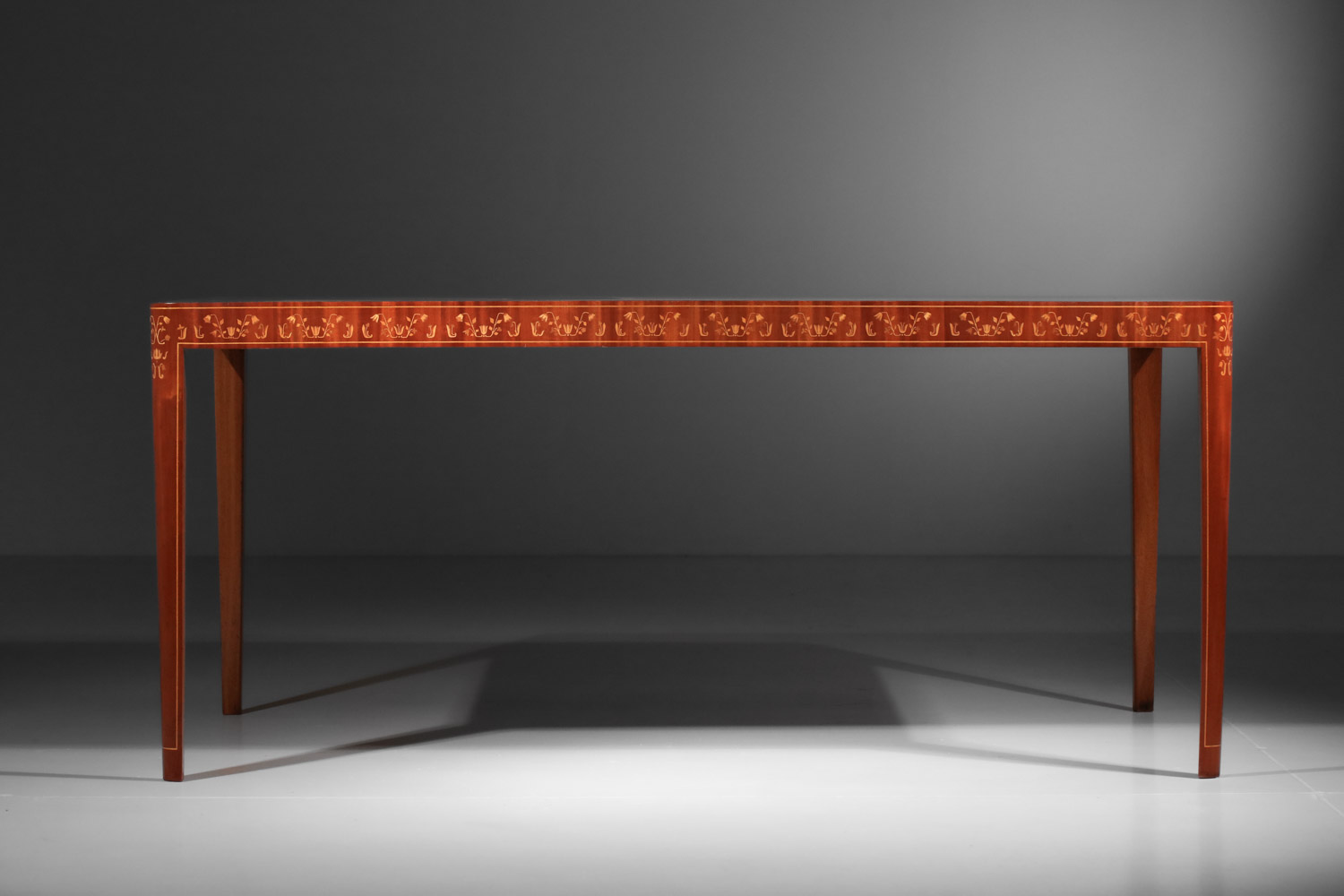 table à manger bureau suédoise Carl Cederholm marqueterie à décor floral - J206 table à manger bureau suédoise Carl Cederholm marqueterie à décor floral - J206