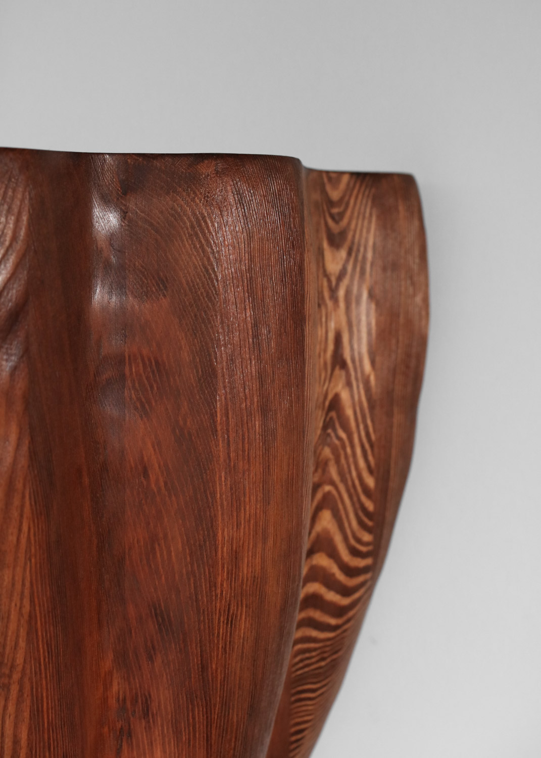 applique d'angle en bois sculpté par vincent vincent - VV126 applique d'angle en bois sculpté par vincent vincent - VV126