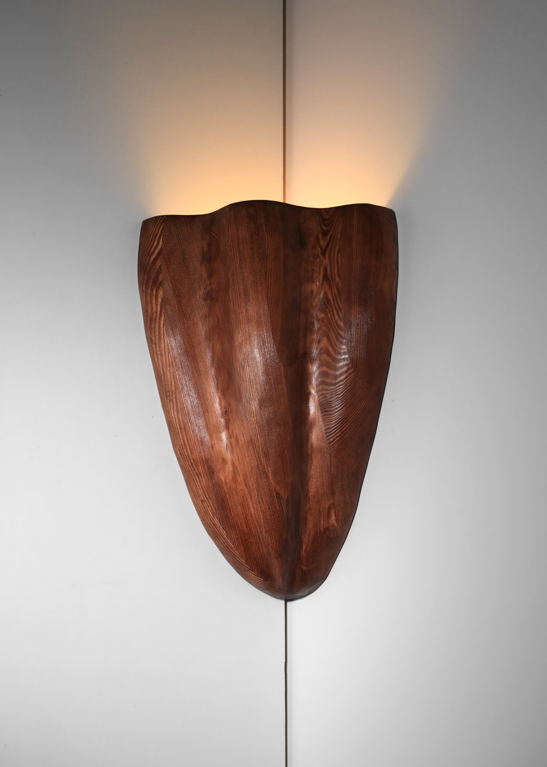 applique d'angle en bois sculpté par vincent vincent - VV126 applique d'angle en bois sculpté par vincent vincent - VV126