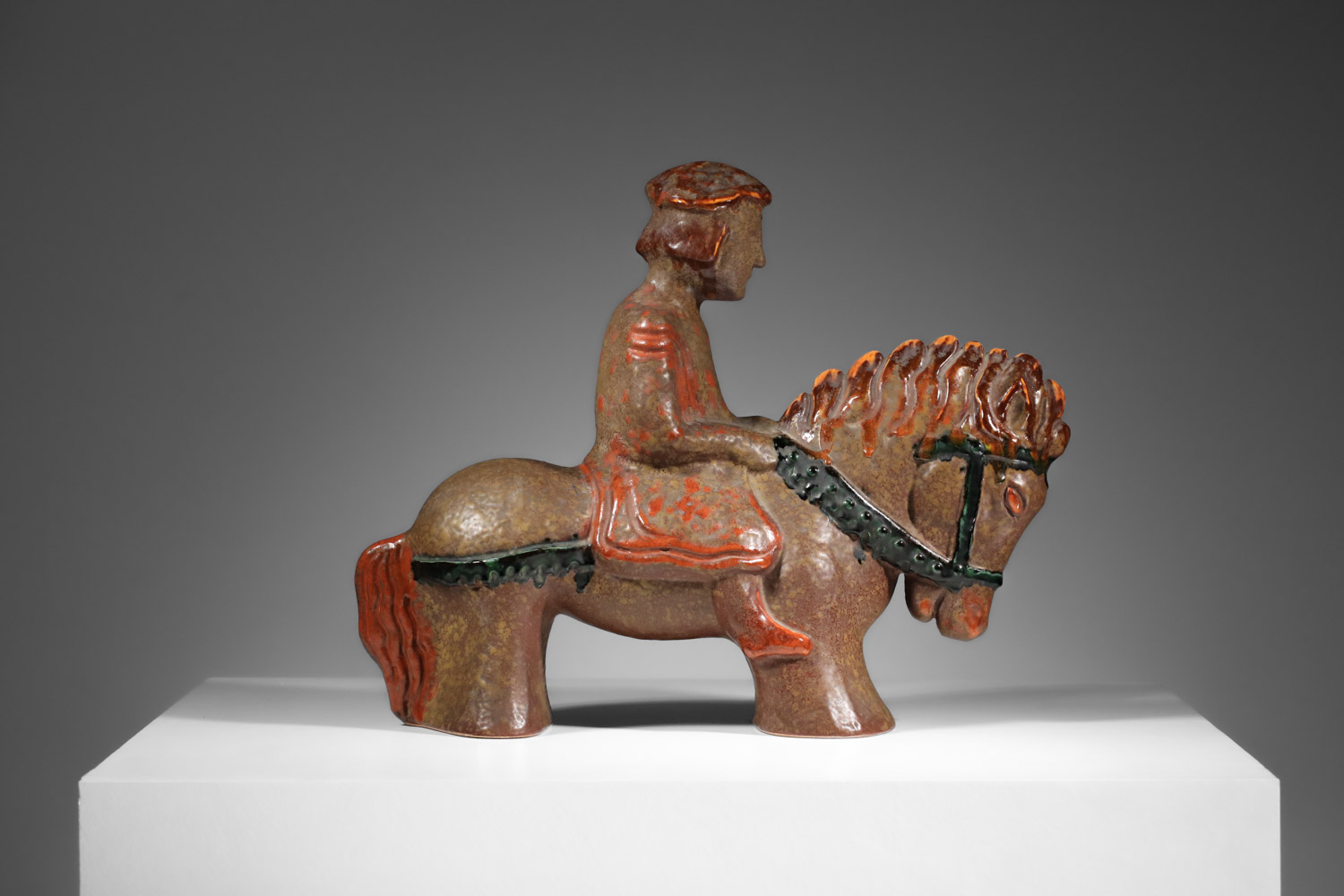 sculpture de cavalier en céramique la gentilhommiere charles dudouyt Années 40 sculpture de cavalier en céramique la gentilhommiere charles dudouyt Années 40