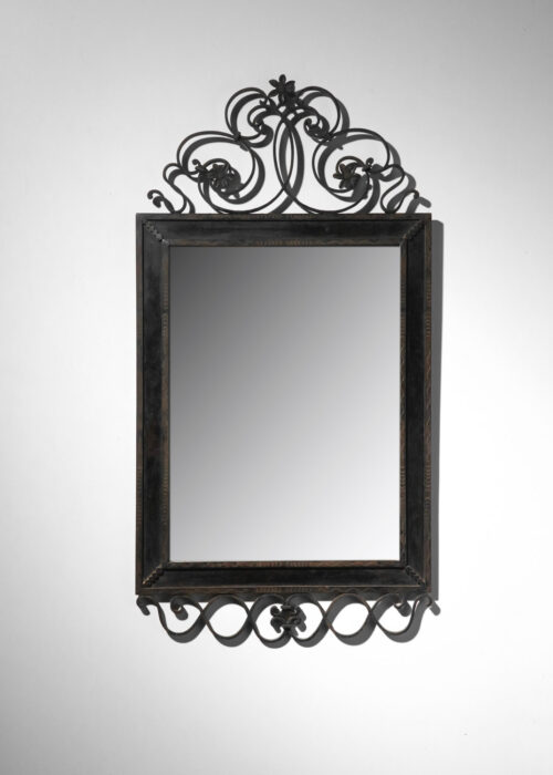 Miroir en fer forger des années 30 à decor floral gravé J363