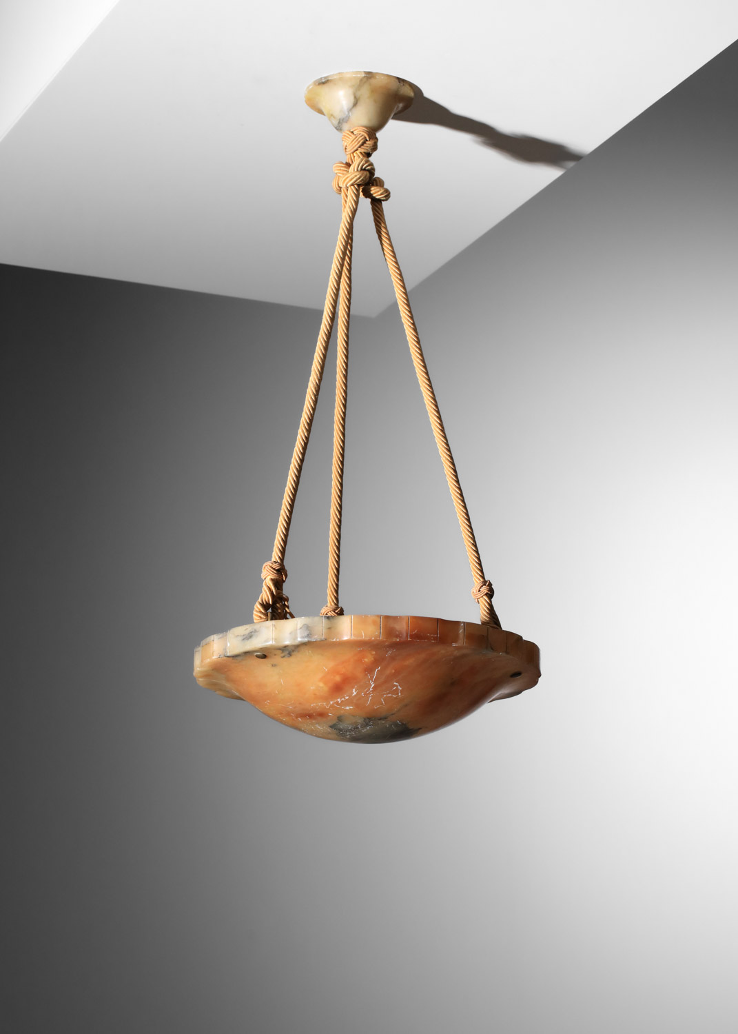 Suspension Art Déco en albâtre - J691 Suspension Art Déco en albâtre - J691