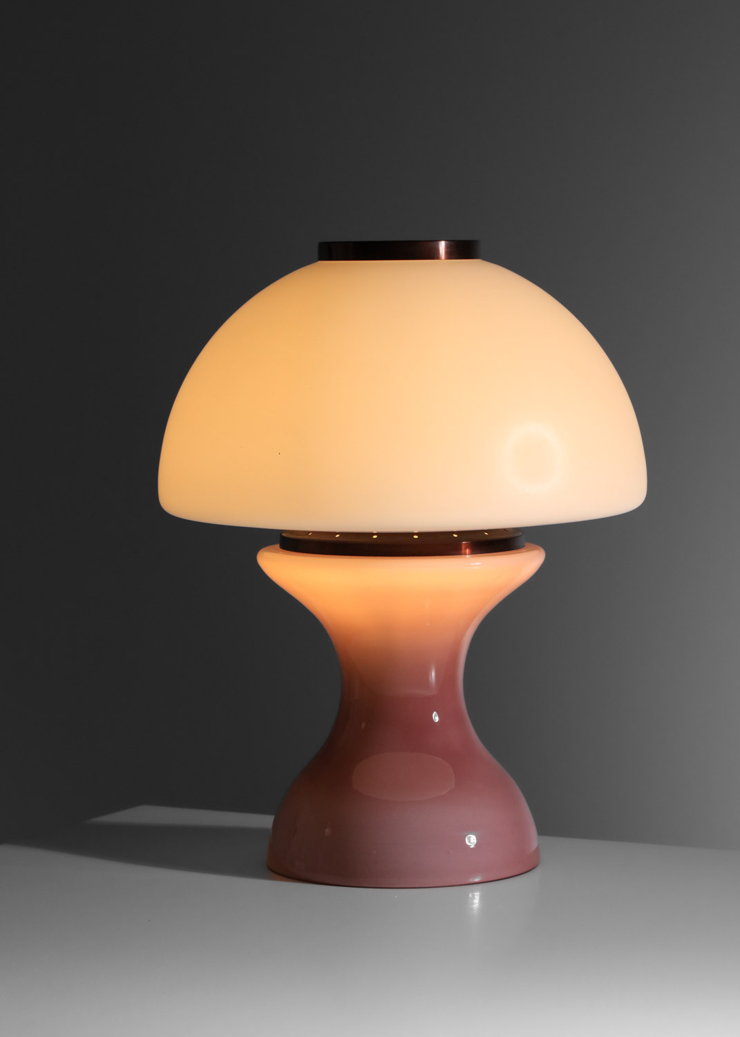 lampe de table champignon de murano années 60 rose et blanche - J574 lampe de table champignon de murano années 60 rose et blanche - J574