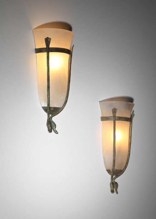 paire d'appliques italiennes en verre et métal patiné style Seguso têtes de cygnes - J335