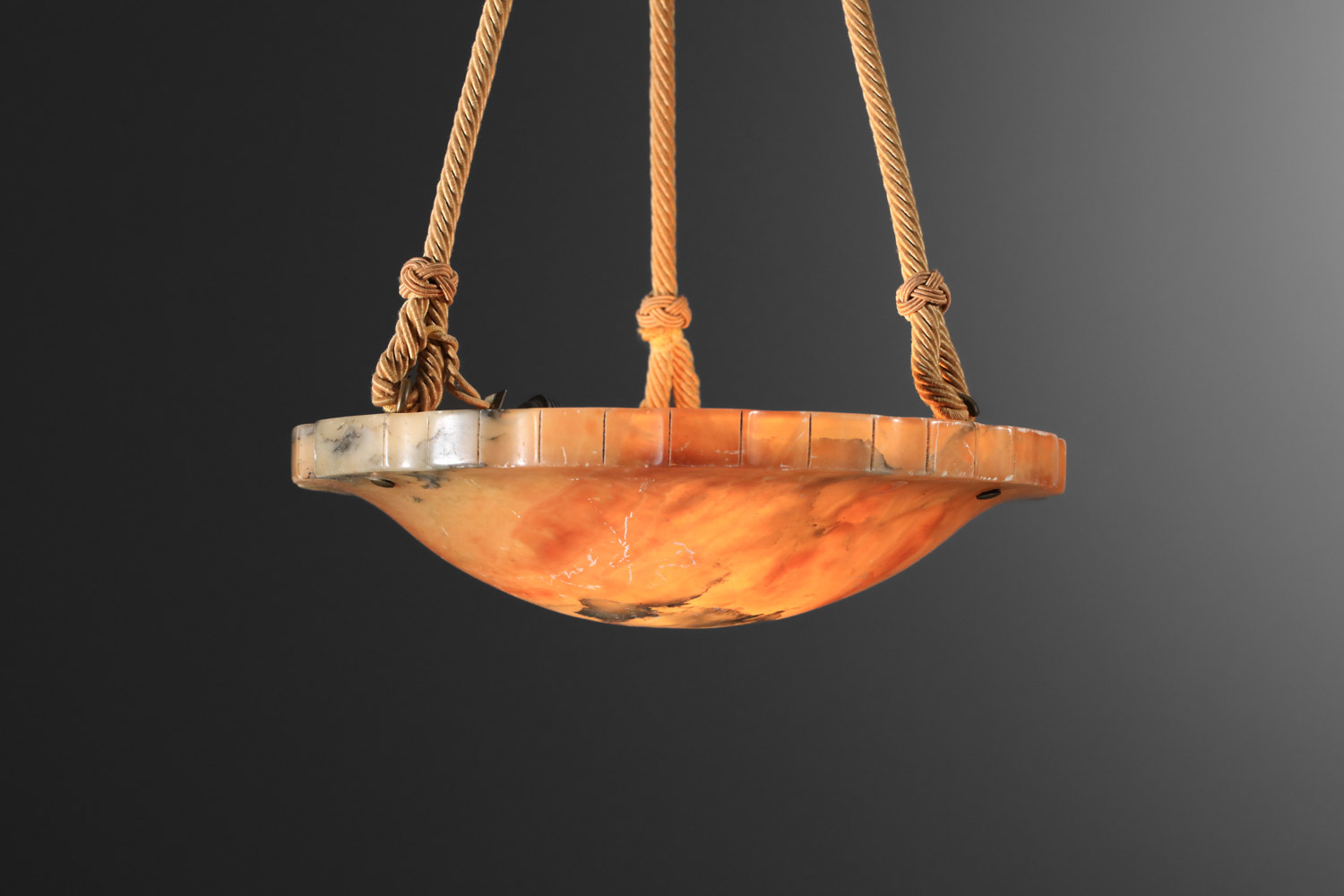 Suspension Art Déco en albâtre - J691 Suspension Art Déco en albâtre - J691