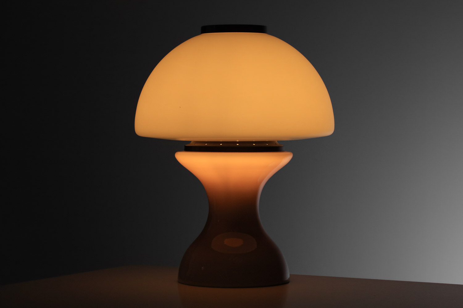 lampe de table champignon de murano années 60 rose et blanche - J574 lampe de table champignon de murano années 60 rose et blanche - J574