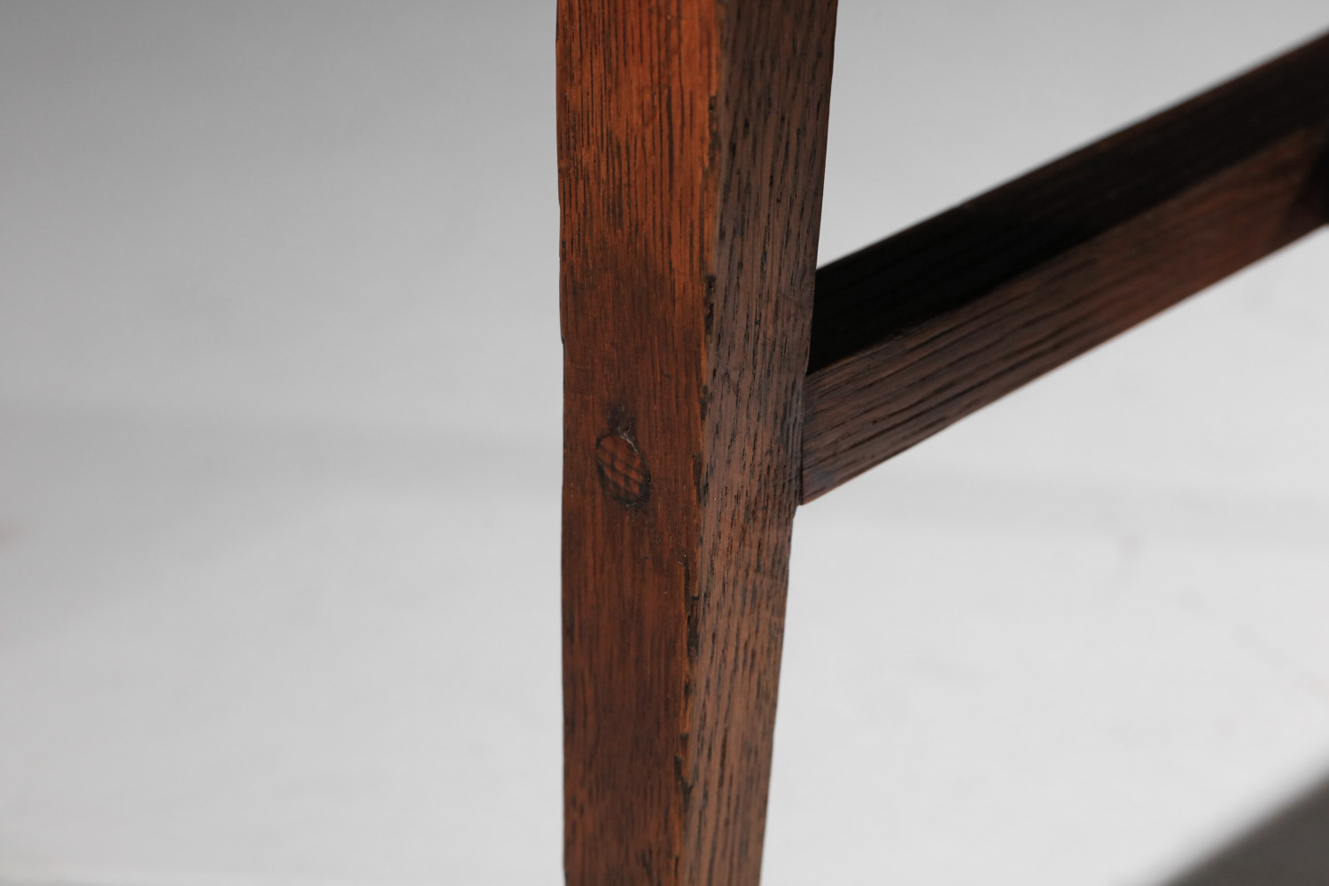tabouret attribué à Willem Penaat en chêne années 20 - H194 tabouret attribué à Willem Penaat en chêne années 20 - H194