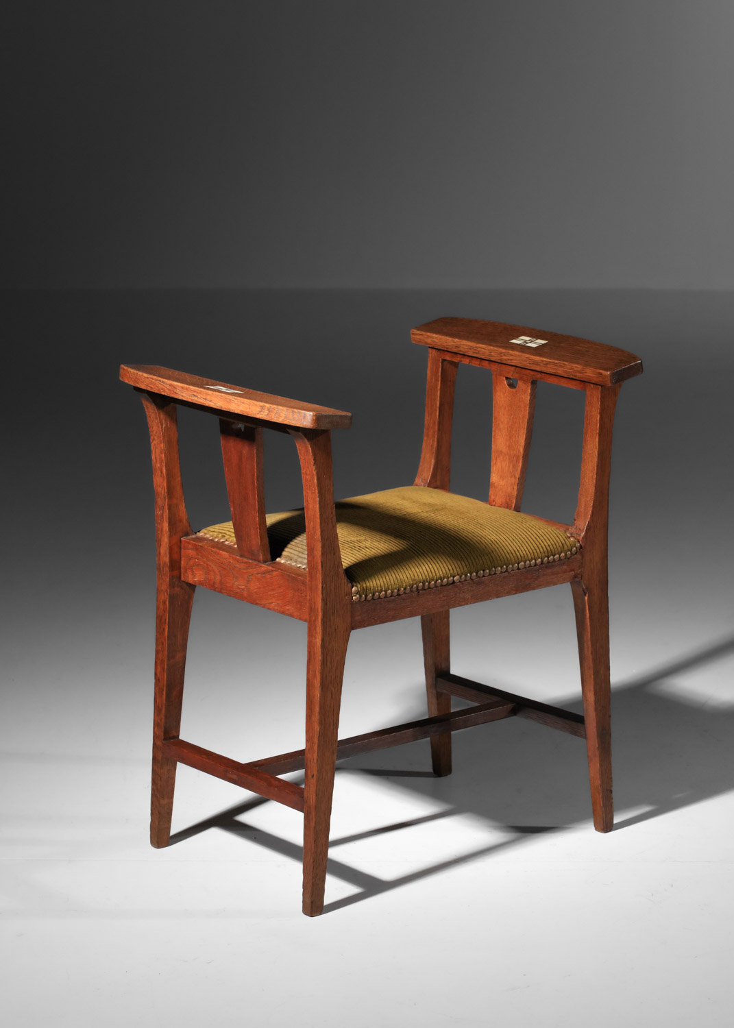 tabouret attribué à Willem Penaat en chêne années 20 - H194 tabouret attribué à Willem Penaat en chêne années 20 - H194