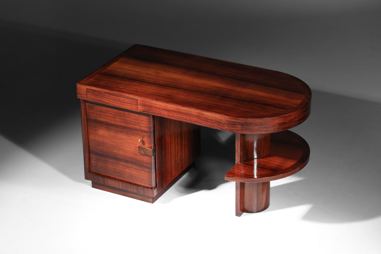 Bureau Art déco en palissandre arrondi asymétrique - I089 Bureau Art déco en palissandre arrondi asymétrique - I089