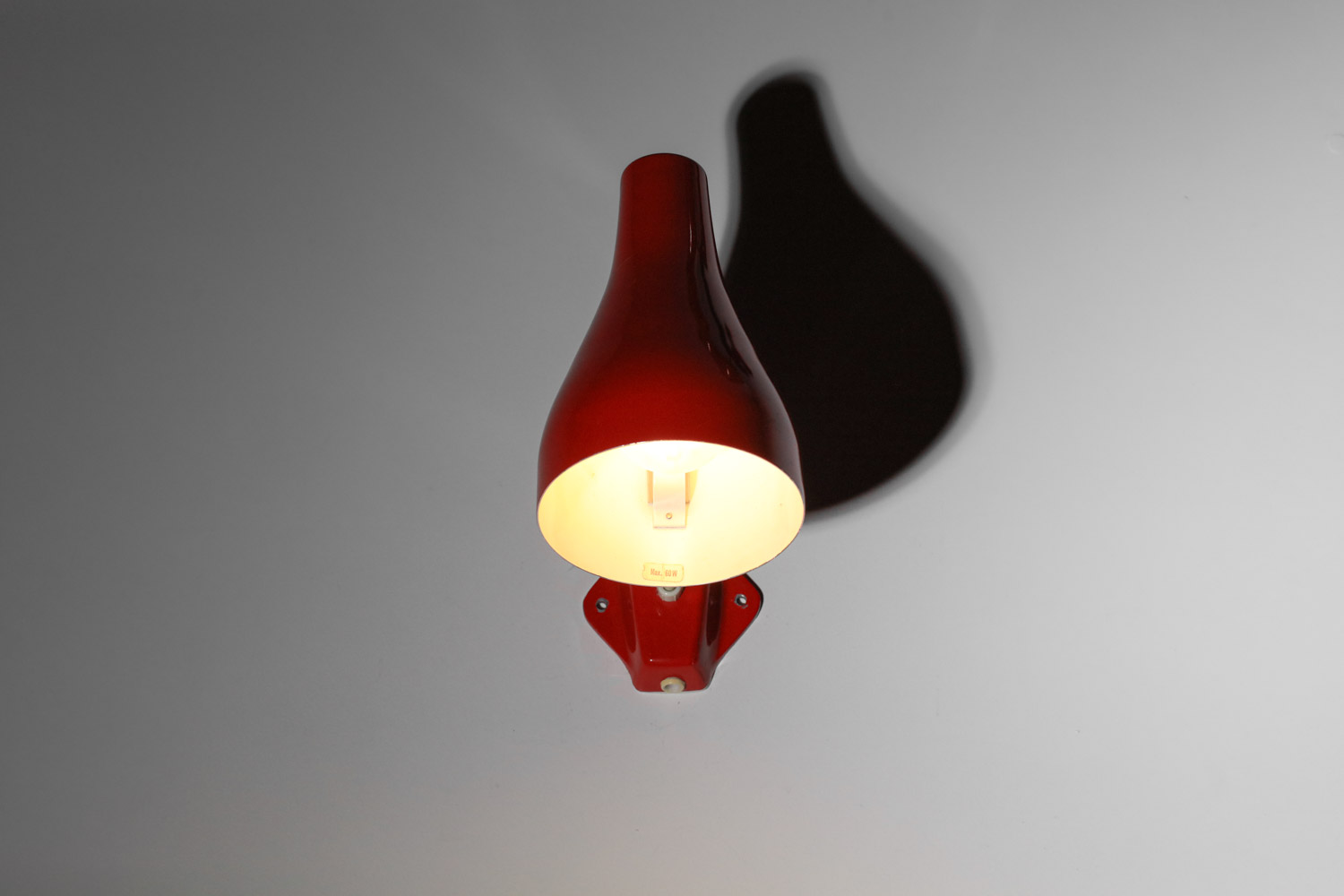 paire d'applique spots suedoises asea rouges années 60 -G107 paire d'applique spots suedoises asea rouges années 60 -G107